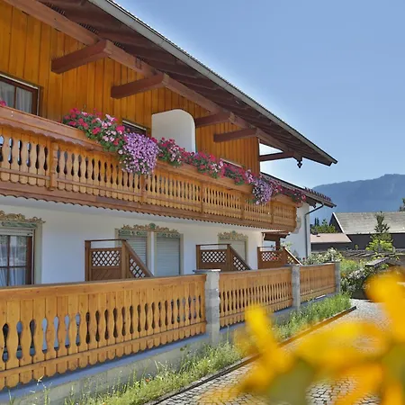 Διαμέρισμα Gaestehaus Gruber *